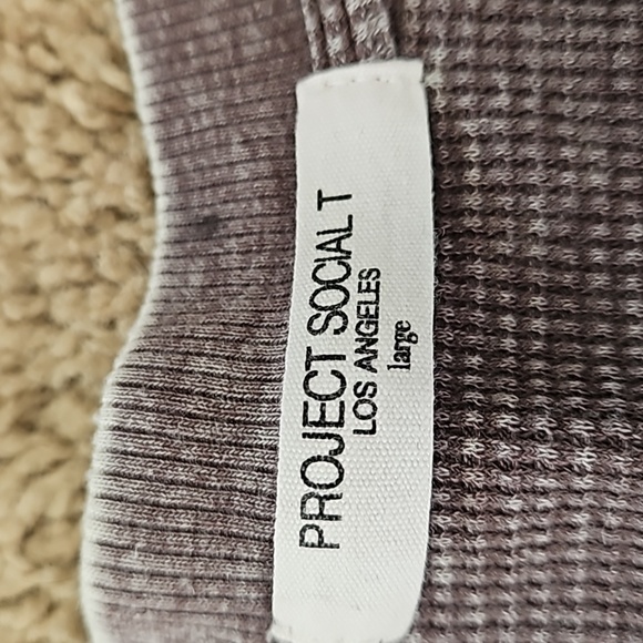 Project Social T long sleeve gray T shirt, size L - Picture 3 of 8